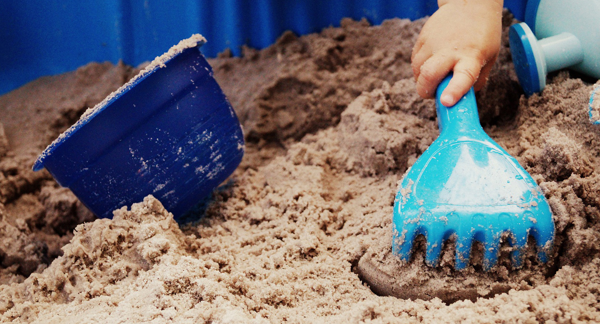 Carré de sable - Produits et services de Manik Éco-Loisir - Aménagement d'aires de jeu pour CPE, garderies, parcs et écoles